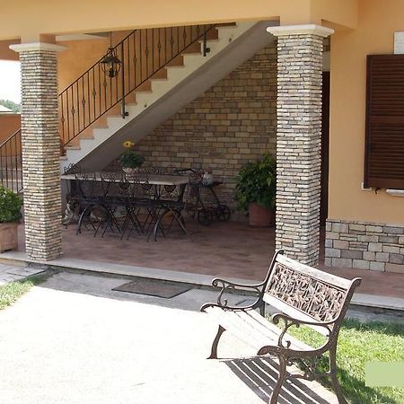 Il Giardino Degli Ulivi Bed & Breakfast Canneto  Ngoại thất bức ảnh
