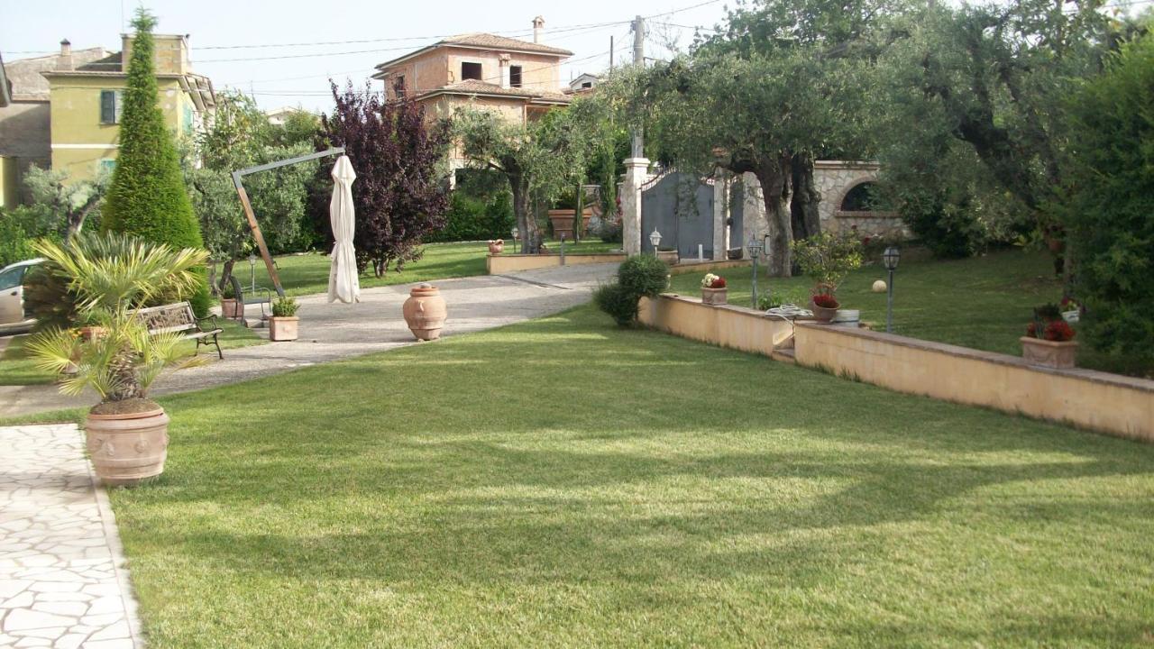 Il Giardino Degli Ulivi Bed & Breakfast Canneto  Ngoại thất bức ảnh